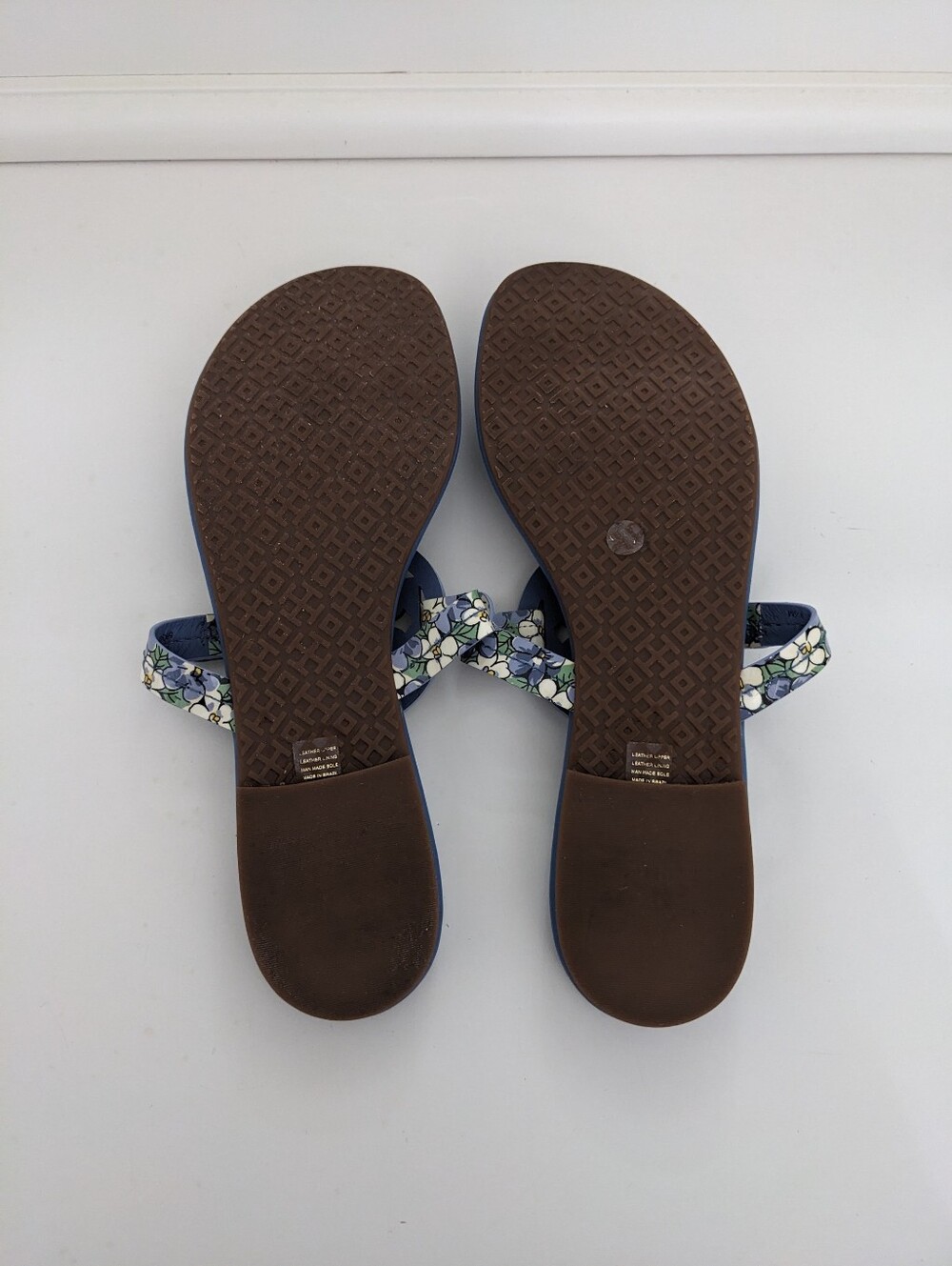 EUC! Tory Burch Miller Sandal Blue Terrace Ditsy Patent Leather Floral Size 9.5 - Picture 13 of 16